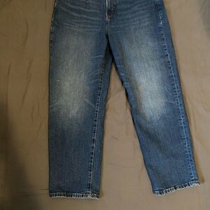 Women’s Old Navy High Rise Jeans 14 Classic Fit Denim Pants w/ Minor Blemishes
